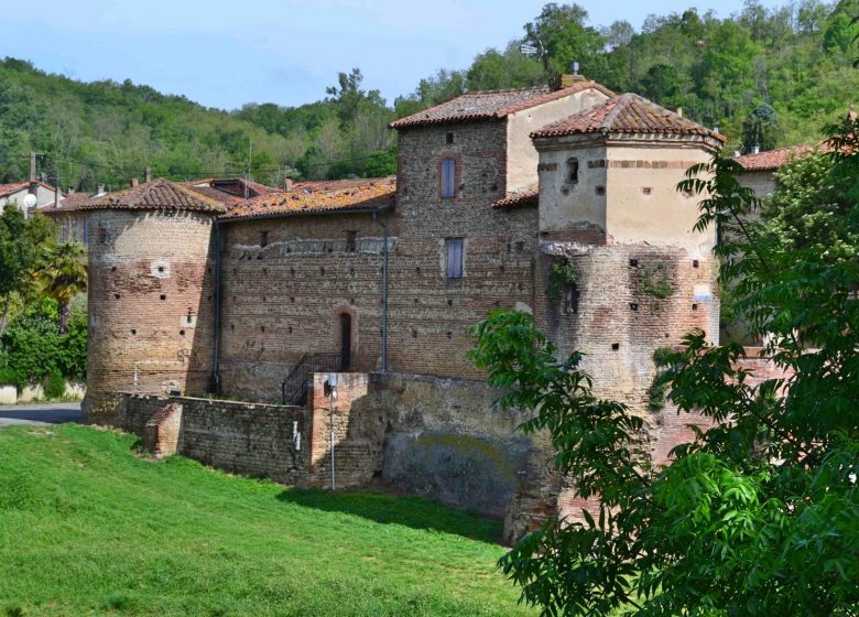 Calmont Maison forte © Lauragais Tourisme